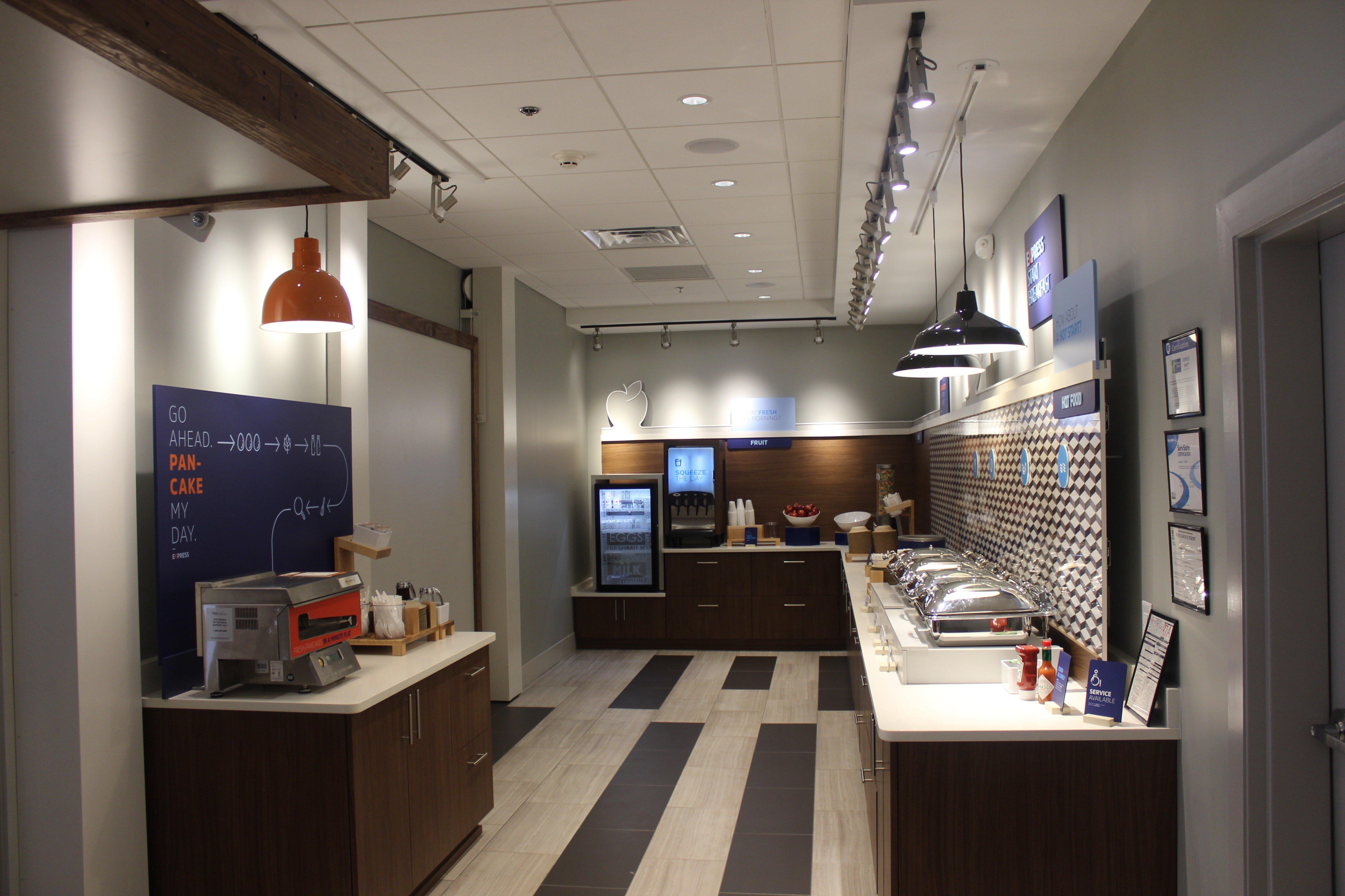 Holiday Inn Express Athens - University Area By Ihg Esterno foto